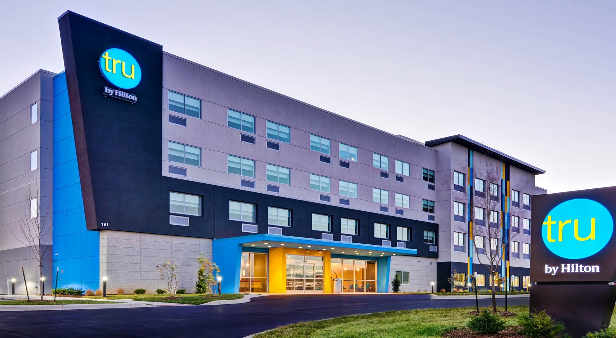 Tru By Hilton Hotel